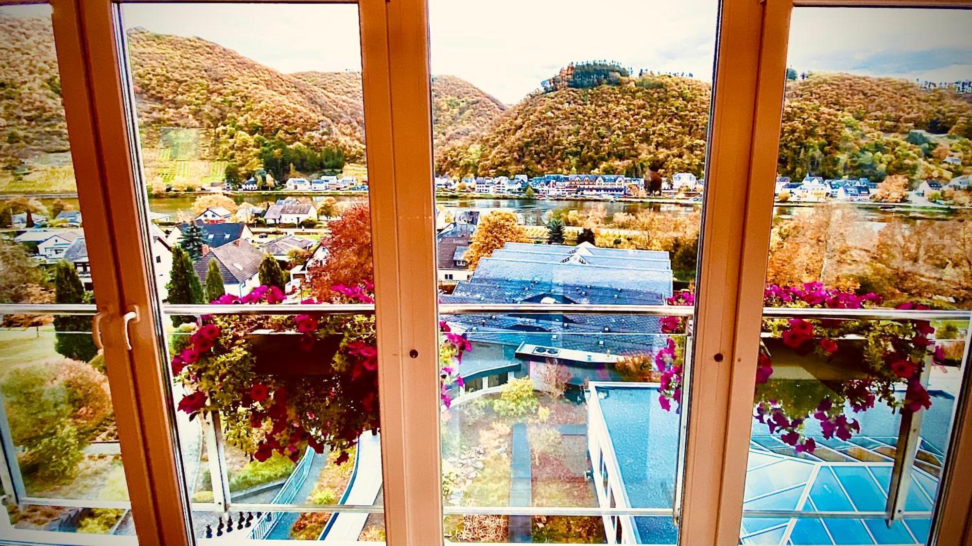 Moselstern Parkhotel Kraehennest Löf Oda fotoğraf